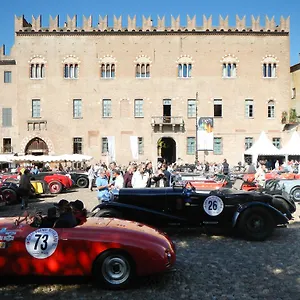 Palazzo Castiglioni Luxury And Гостевой дом